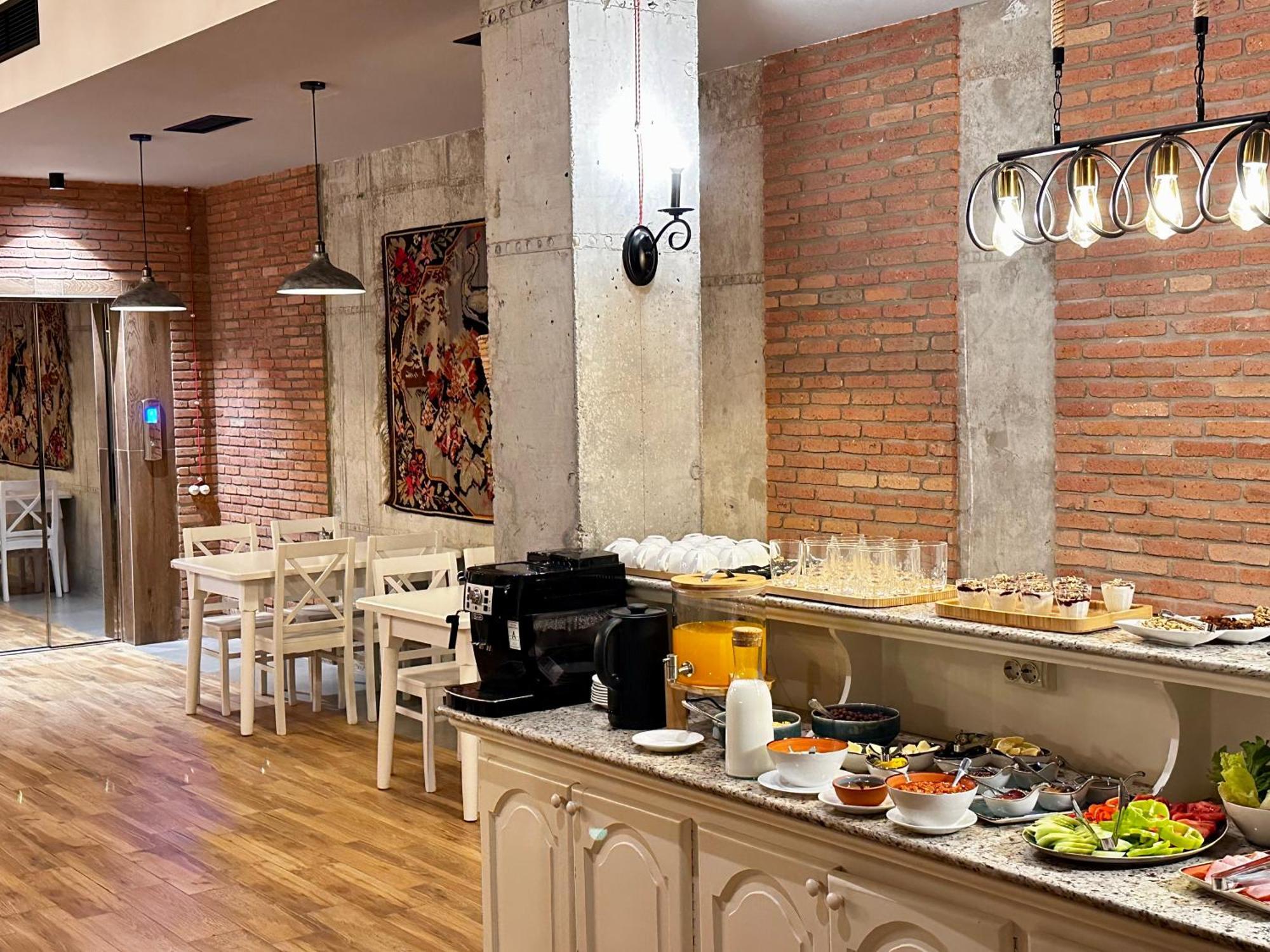 Metekhi Boutique Hotel Тбілісі Екстер'єр фото