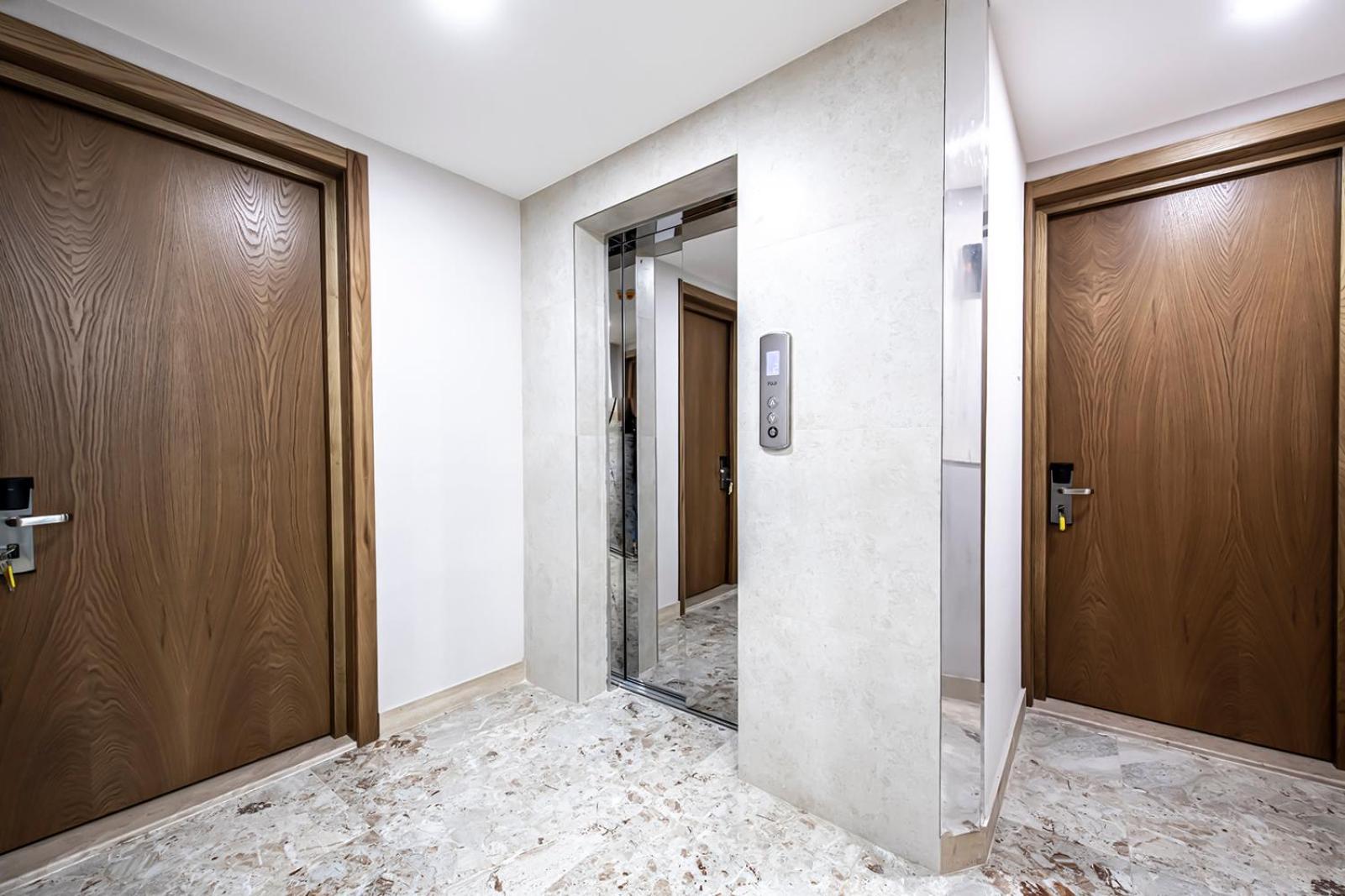 Metekhi Boutique Hotel Тбілісі Екстер'єр фото