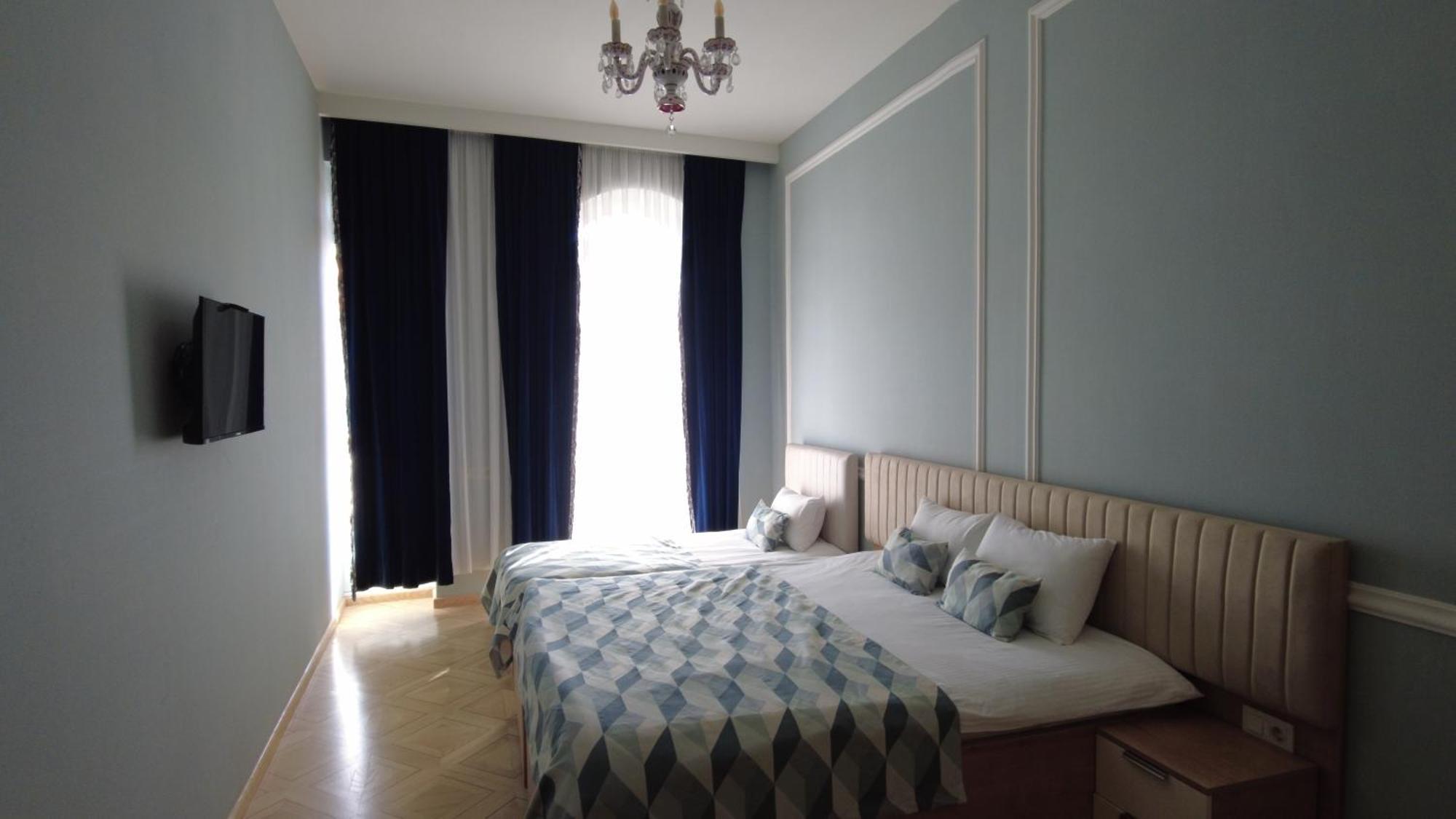 Metekhi Boutique Hotel Тбілісі Екстер'єр фото
